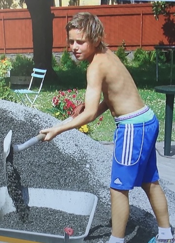 Before bodybuilding 1